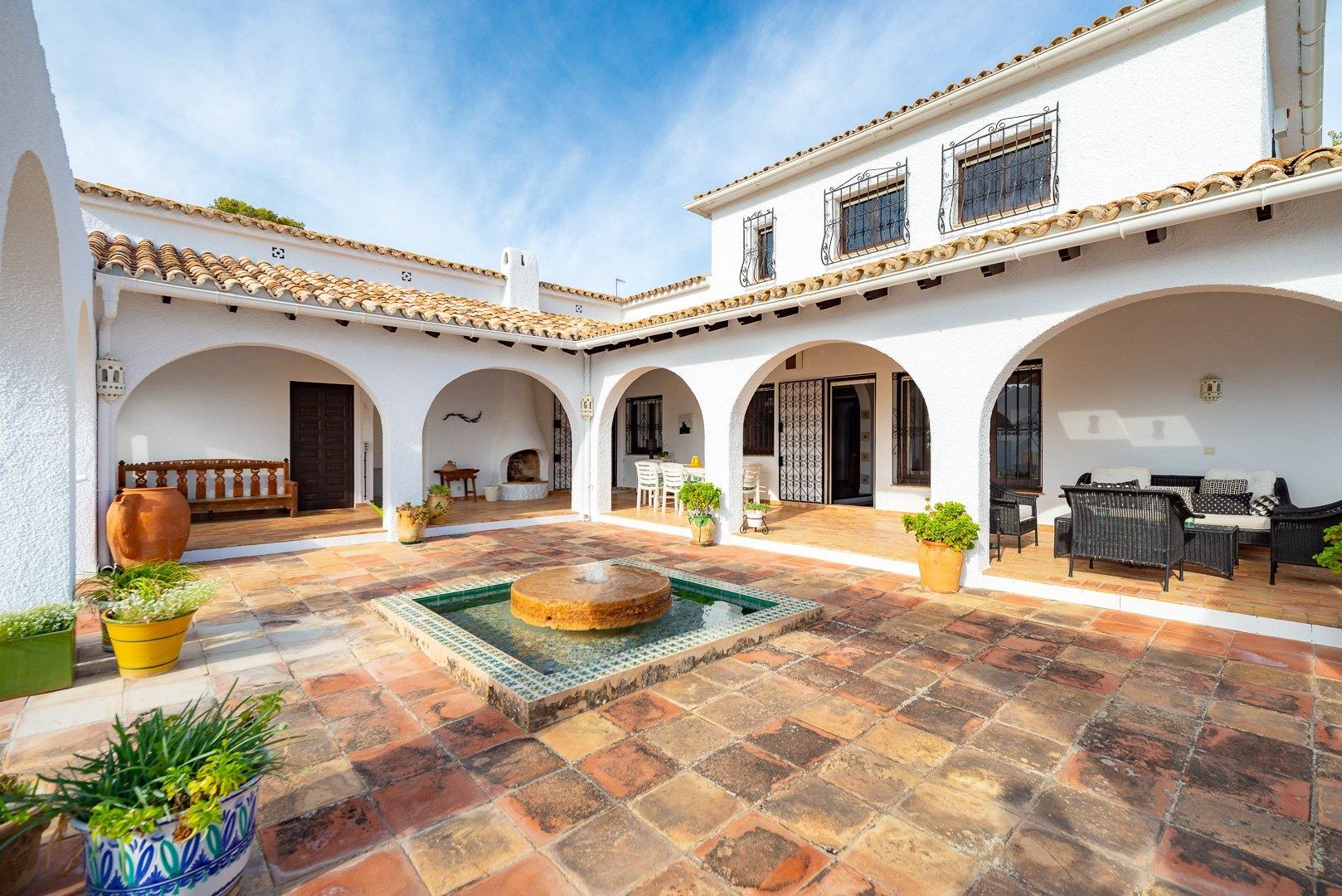 Villa de Lujo con Vistas Mar en venta Pla del Mar Moraira