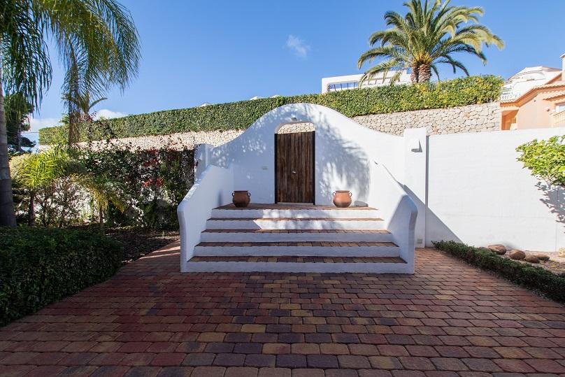 Sea View Villa for sale in El Portet Moraira